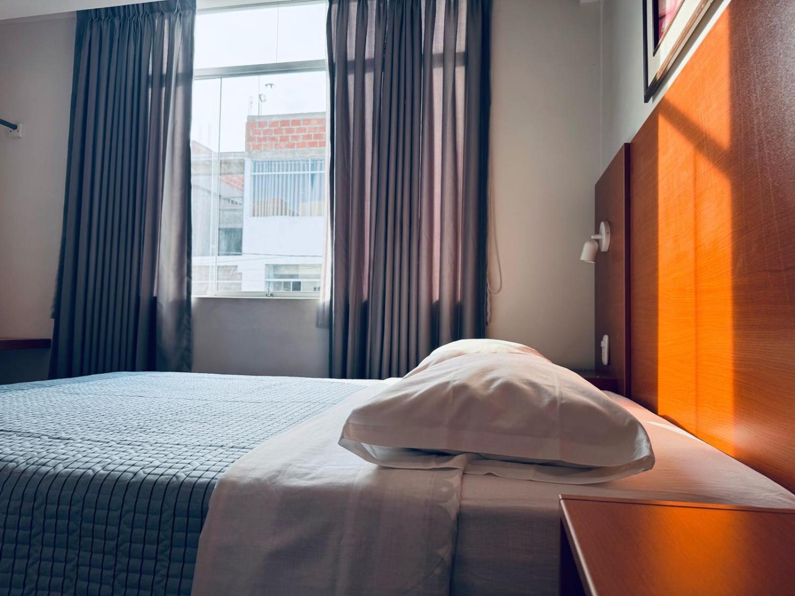 Hostal Silpay Tacna Exteriör bild