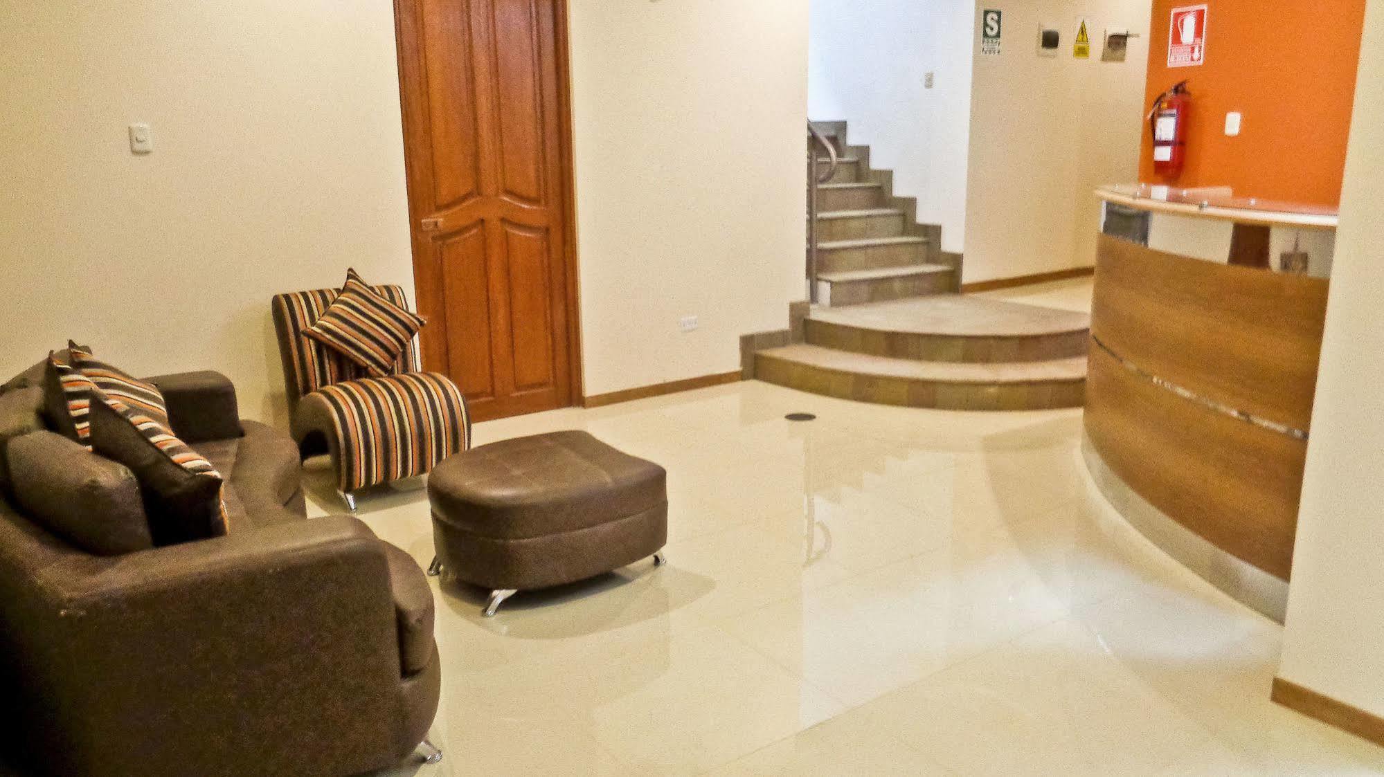 Hostal Silpay Tacna Exteriör bild