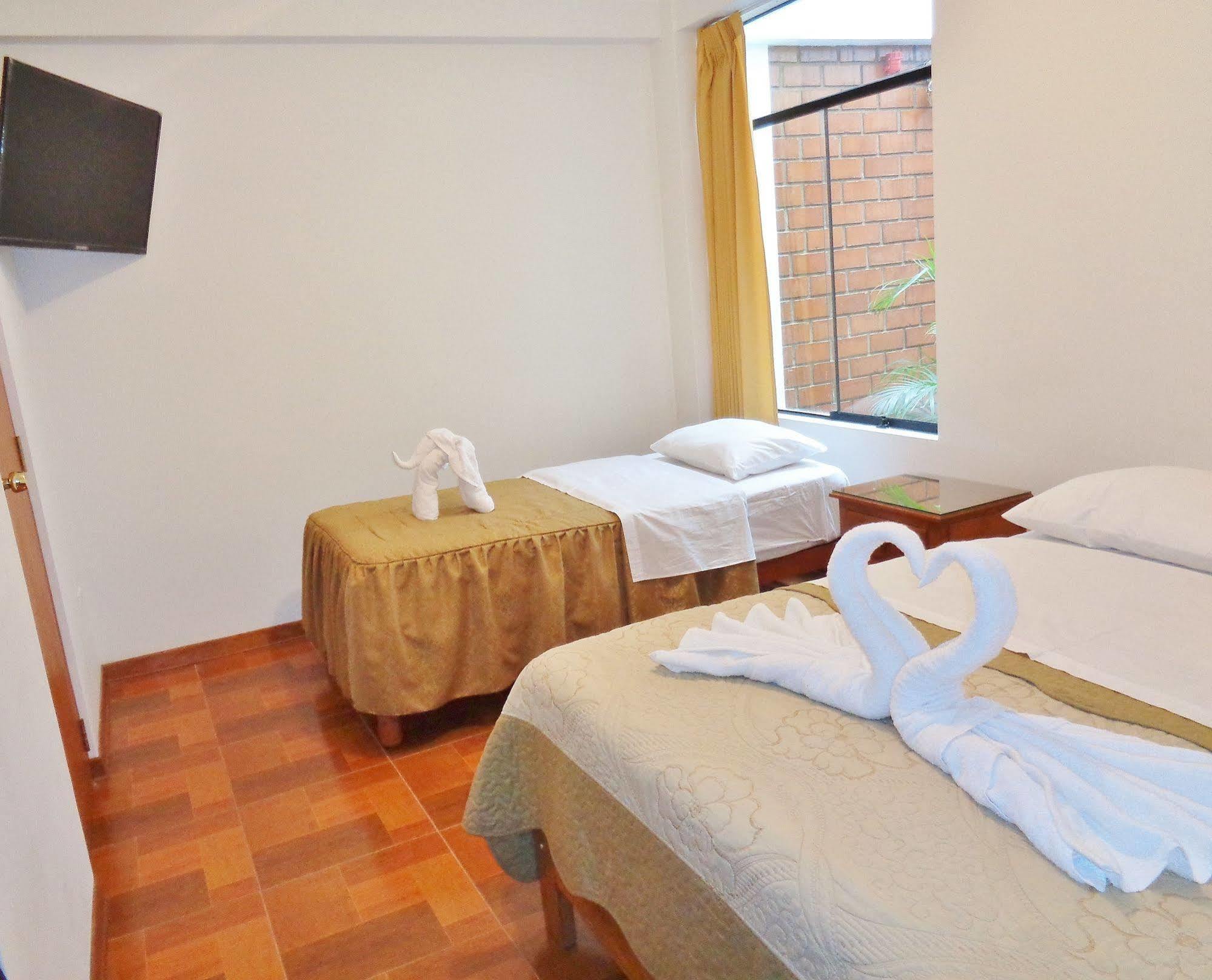 Hostal Silpay Tacna Exteriör bild