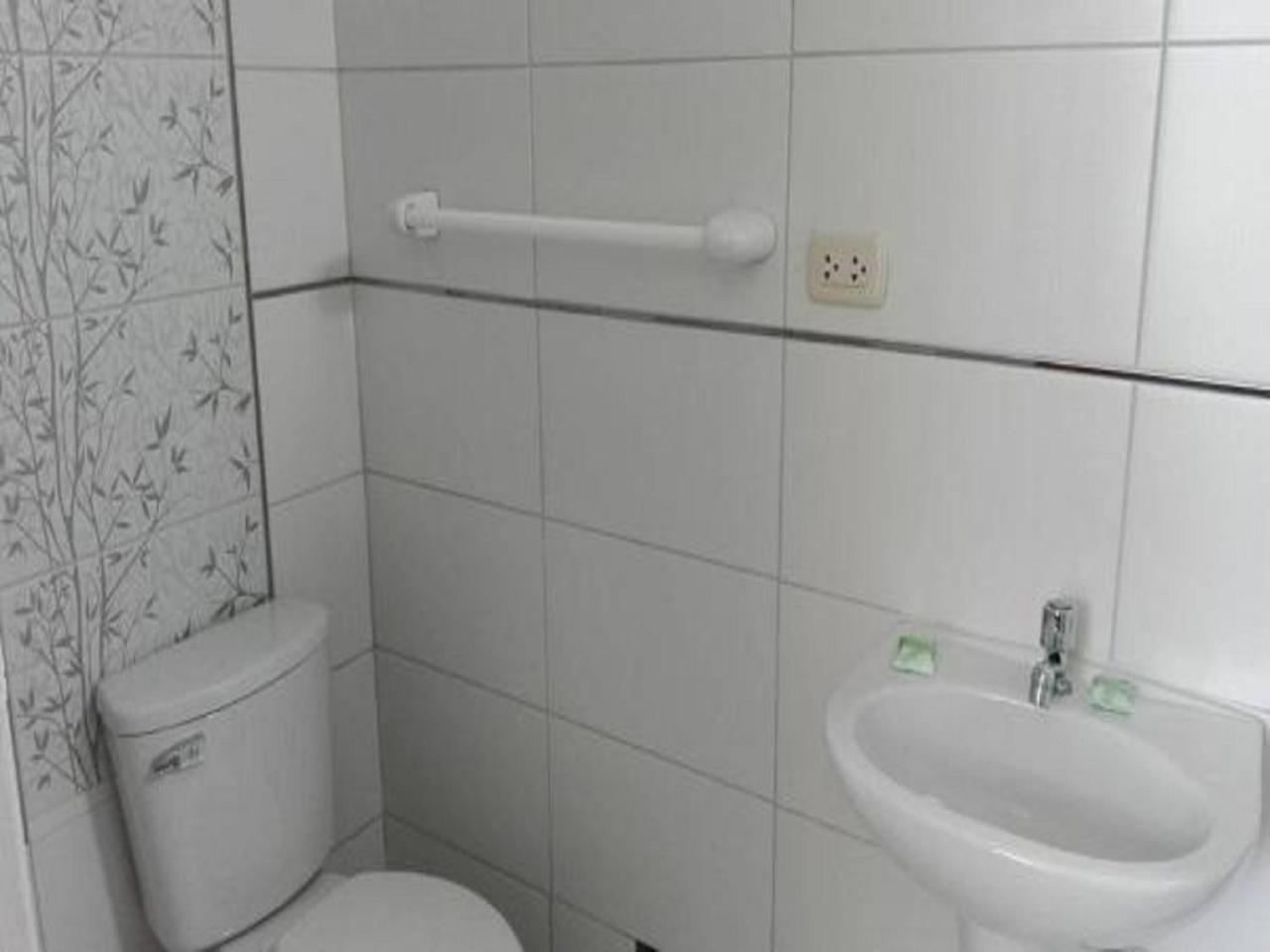 Hostal Silpay Tacna Exteriör bild